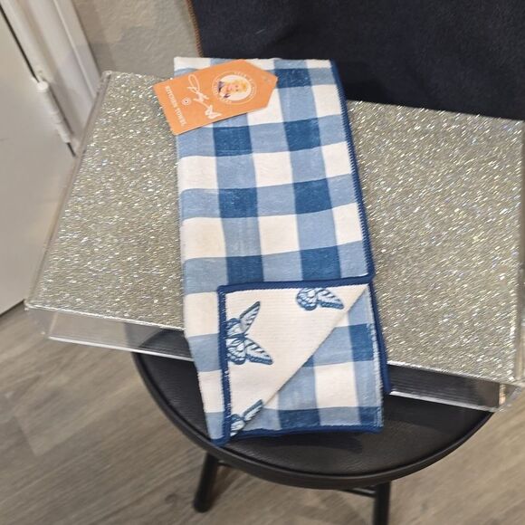 Dolly Parton Checkered Butterfly Kitchen Towel - Picture 6 of 7